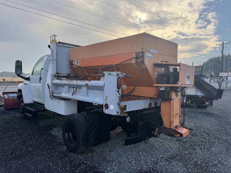 2006 GMC C5500 4x4, 3-4 yrd Dump Truck (CN-82)