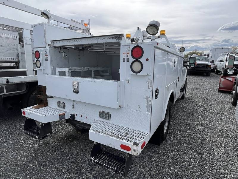2015 Ford F-350 Utility truck (CN-1036)