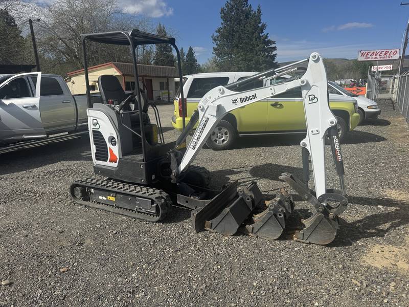 2022 Bobcat E-20 Mini Excavator 