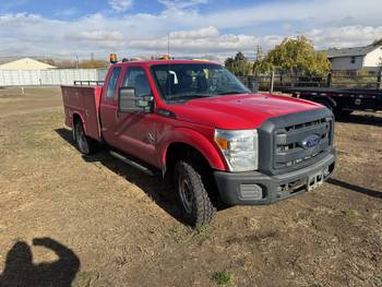 2013 Ford F350 Supercab 4x4, Utility truck(CN 1039)