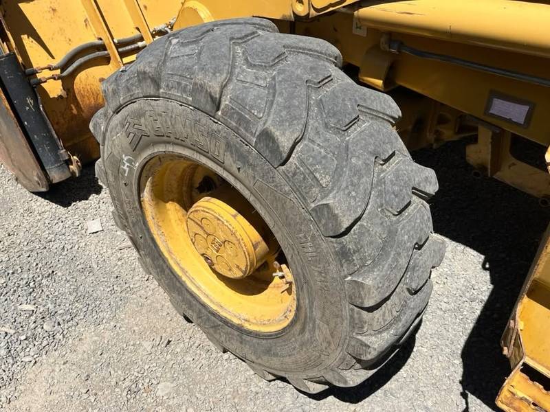 2001 CAT 420D 4x4, EXT BACKHOE, 4&1 BUCKET 