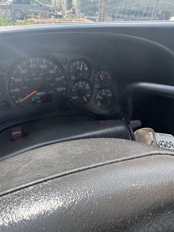 2006 GMC 5500 4x4, 3 yrd dump truck w/snow blade available 