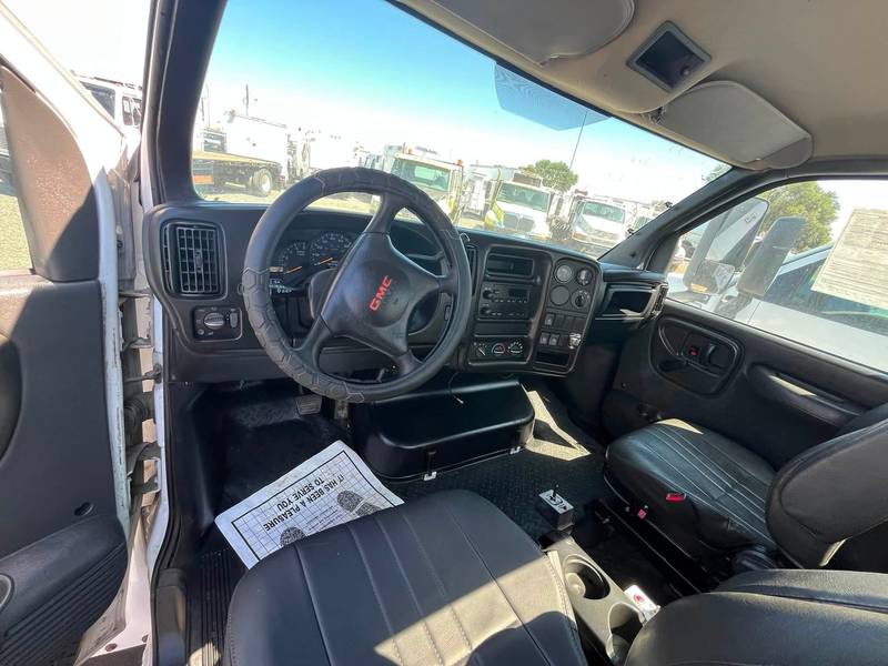 GMC C5500 (CN-1155)