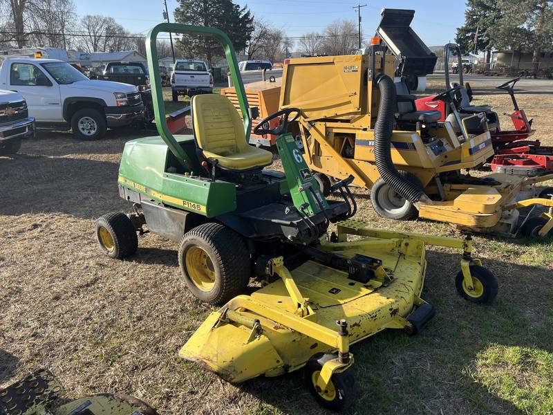 JD F1145 4x4, 60’ Deck Commercial Mower