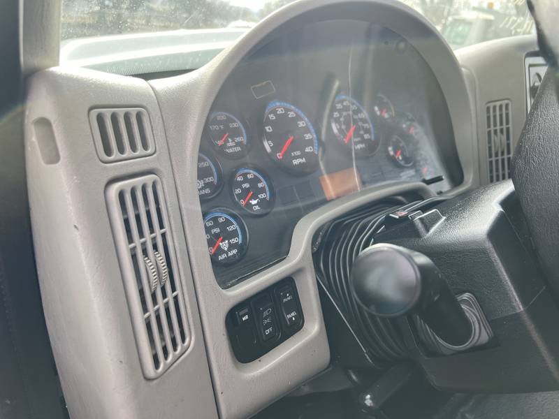 2012 IHC 7500, SA 6 YRD Dump Truck (CN 1010)