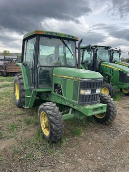 2003 John Deere 6200