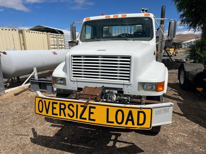 1995 International 4800 4x4