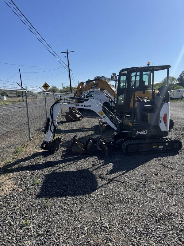 2022 Bobcat E-20 Mini Excavator 