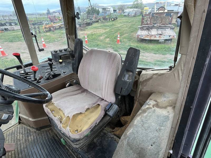 2003 John Deere 6200