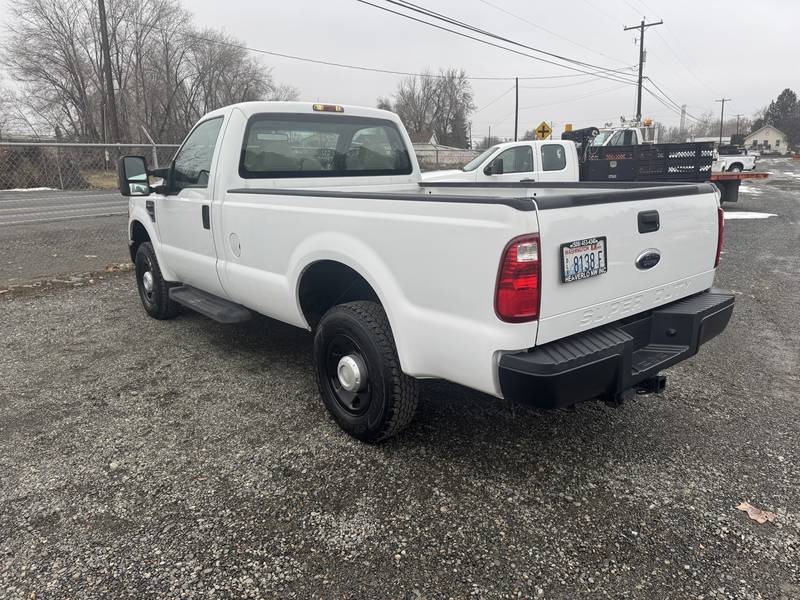 2008 Ford F-250 Pickup, 4x4, (CN 17))