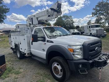 2016 Ford F550, 4x4, Altec 36M Bucket (CN 1045)