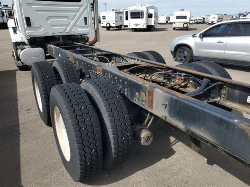 2012 IHC 7500 Cab Chassis, Tandem axle truck