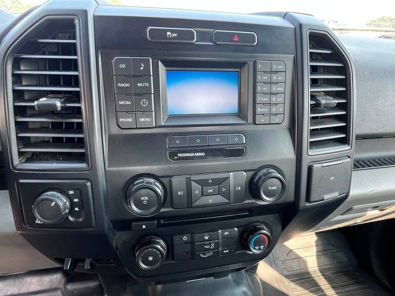 2015 Ford F-150 (CN-1138)