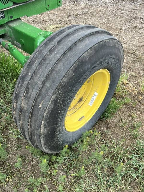2022 JD 5075M Tractor