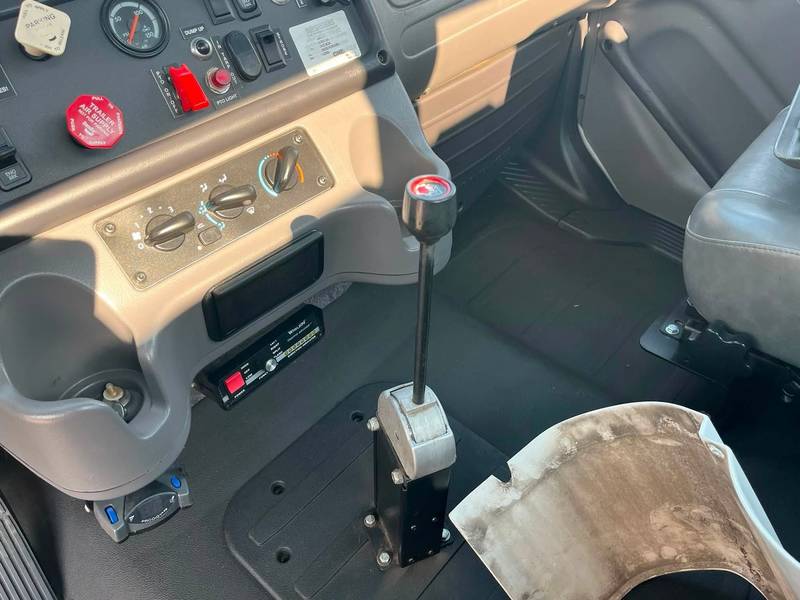 2013 Freightliner M2-106, 14ft Dump Bed (CN-45)