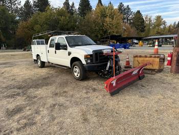 2008 Ford F350, Crewcab, 4x4, Utility Box, Lift gate, W/ Western Ultra Mt wideout Snow Blade, (CN 1110)