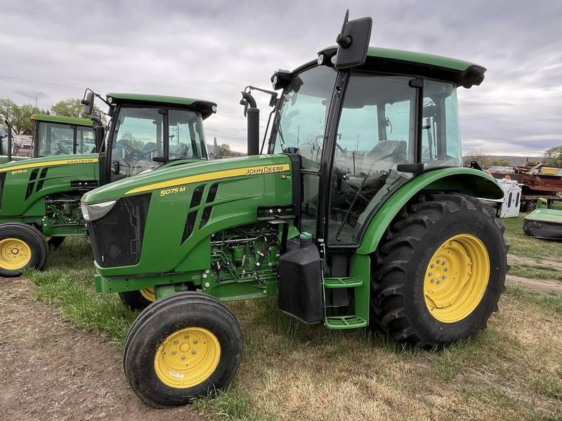 2022 JD 5075 M Tractor