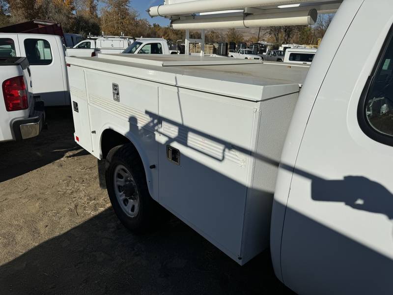 2012 Chevy 3500 Silverado Utility 4x4 (CN 1023)