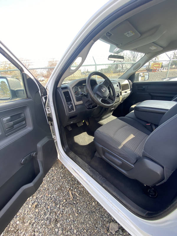 2010 Dodge Ram 1500, long box, 4x4, (lot 41))