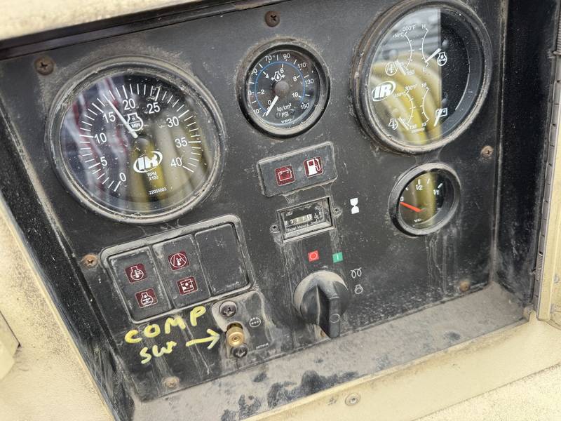 2009 Ingresoll-Rand P 185W Towable Air Compressor