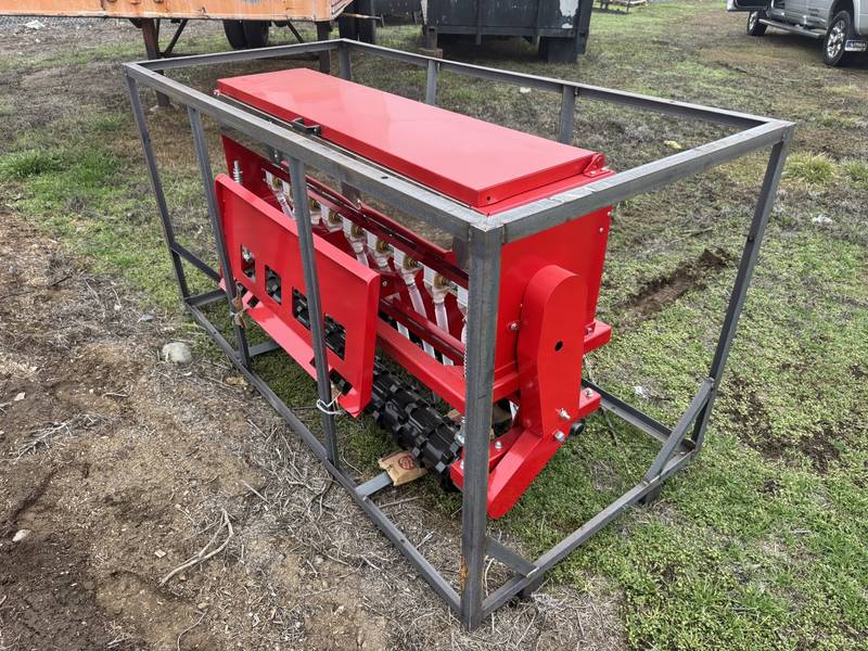2025 New 3 pt or skidsteer mt 6 ft seeder