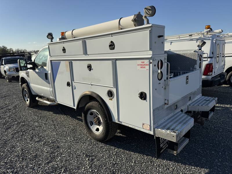 2009 Ford F350 XL SD 4x4, Utility Truck, (CN 81)