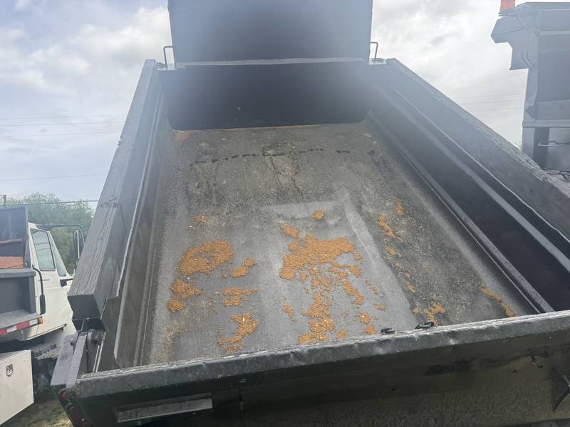 1997 Frtliner FL 80, 5 yrd dump truck, (CN 52)