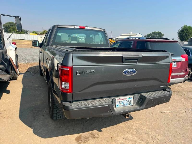 2015 Ford F-150 (CN-1138)