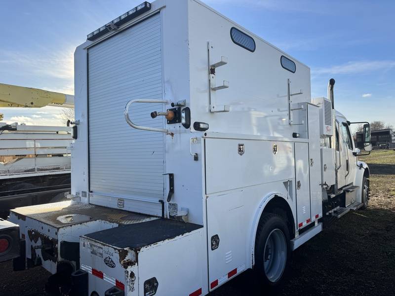 2014 Freightliner Crewcab, m2-106 Utility Truck (CN 39)