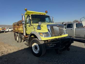 2007 IHC 7600 12 YRD Dump Truck (CN 1084)