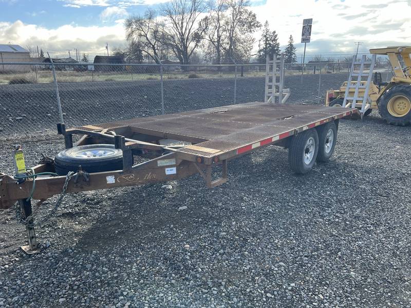 2008 Bentley snow cat 17 ft trailer (CN 1005)