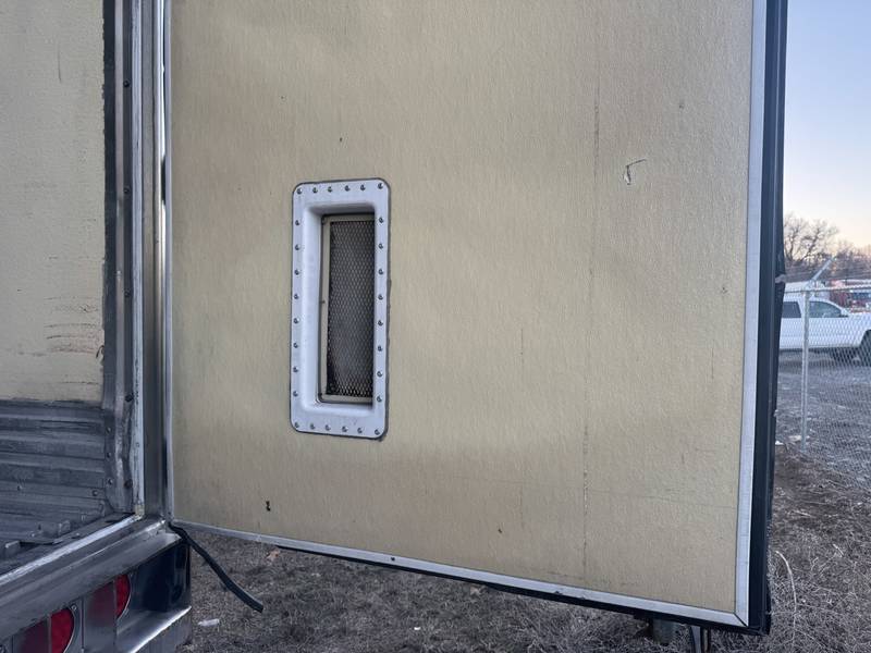 2010 Great Dane 53 ft Refer Trailer (CN 1069)