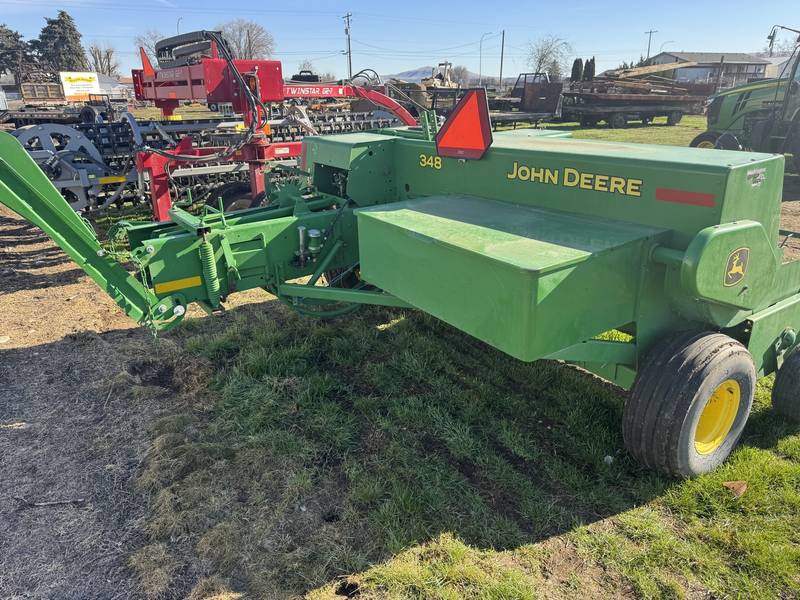 2018 John Deere 348 pto baler