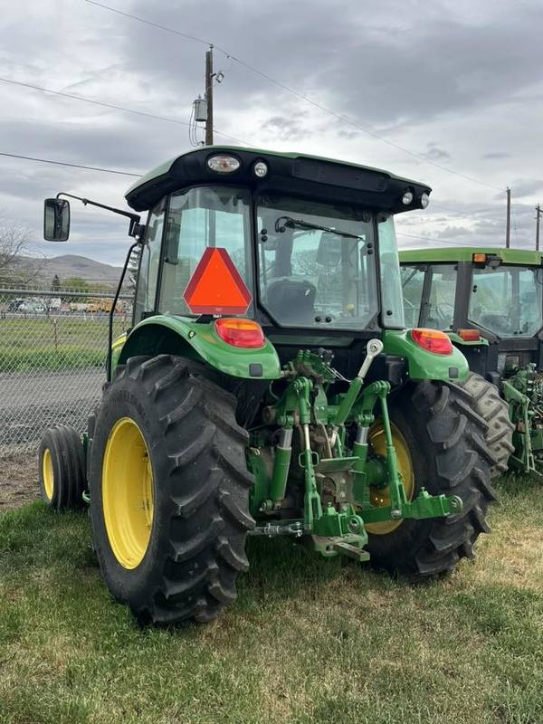 2022 JD 5075M Tractor