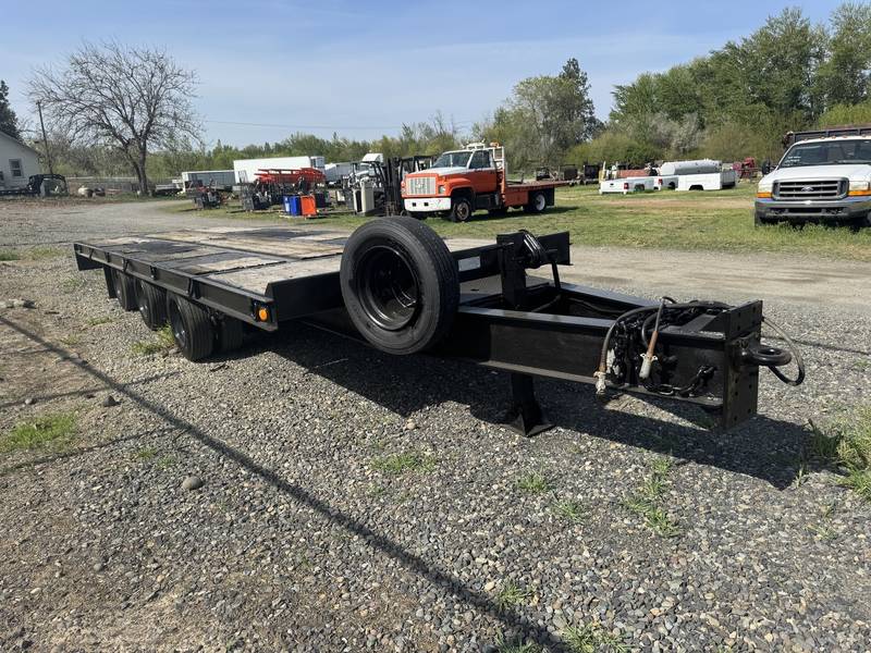 2001 Trailking TKT 50 ton 3 axle tilt trailer, (CN 16)
