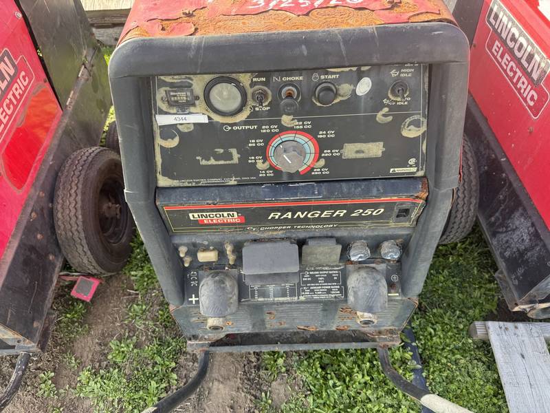Lincoln 250 Ranger portable gas welder