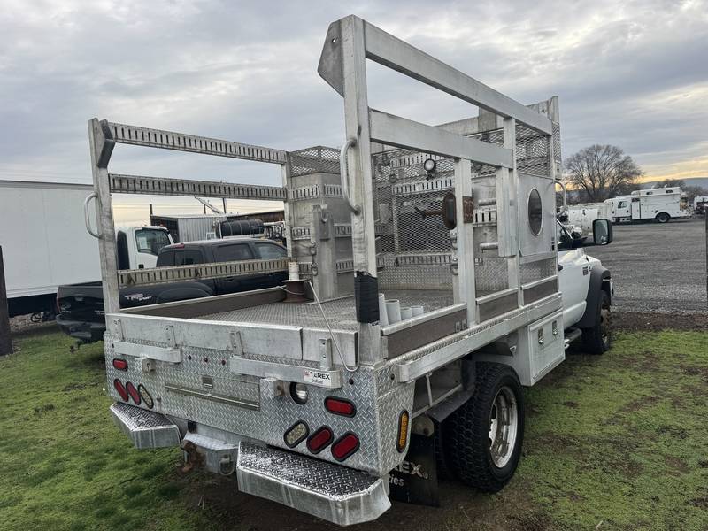 2009 Dodge Ram 5500 4x4,9 ft flatbed (CN 1075)
