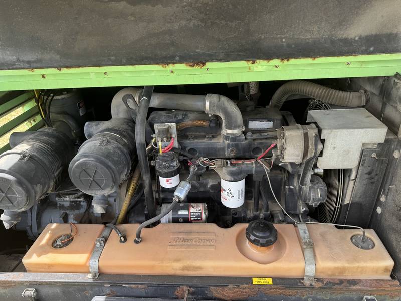 2006 Atlas 185 CFM DSL air compressor 