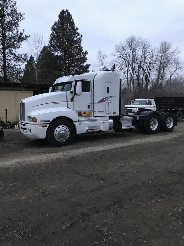 2007 KW T-600B Heavy Spec Tractor Truck
