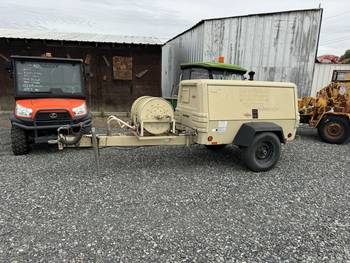 2009 Ingresoll-Rand P 185W Towable Air Compressor