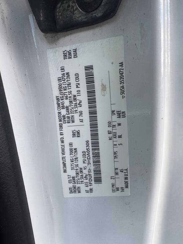 2017 Ford F550 4x4, 40 ft Altec Bucket, Bucket/ Material lift(CN 1058)