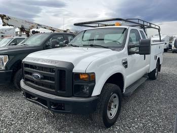 2008 Ford F350 4x4 Utility (CN-95)