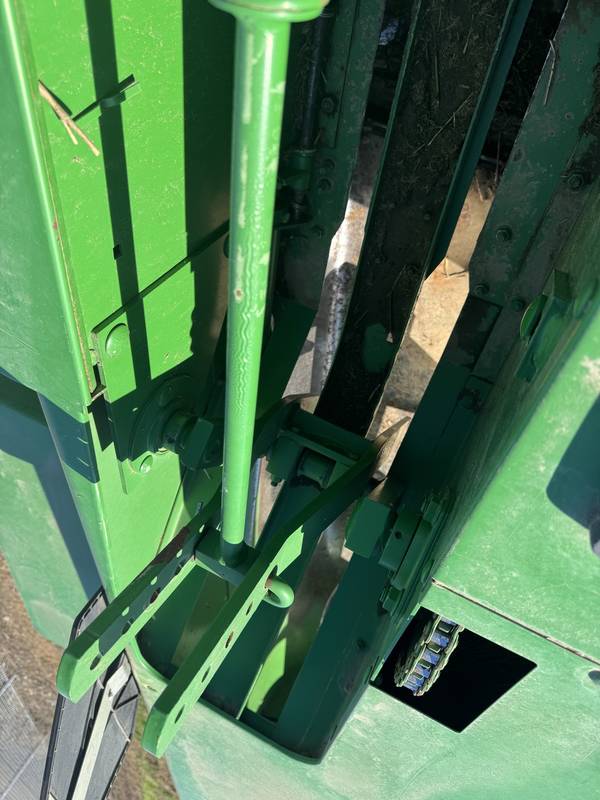 2018 John Deere 348 pto baler