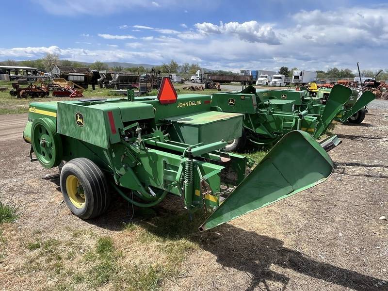 2004 John Deere 348 pto baler