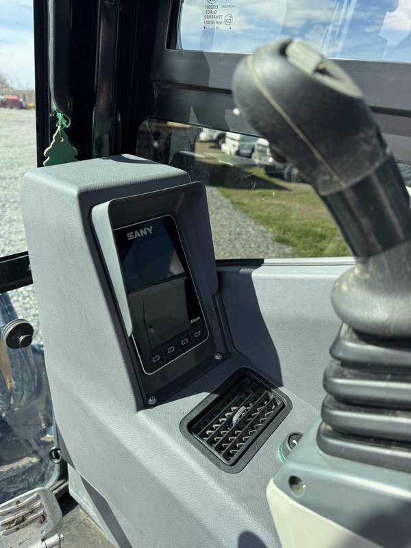 2022 SANY SY35U MINI EXCAVATOR W/THUMB
