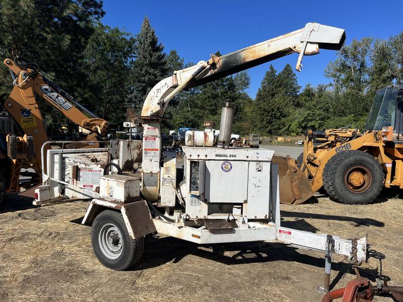 1992 Brush Bandit 250 Dsl Chipper (CN 62)