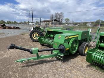 2017 John Deere 348 pto baler