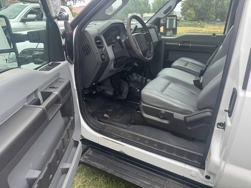 2012 Ford F250, ExtCab, 4x4, W/western 7.6 snowblade