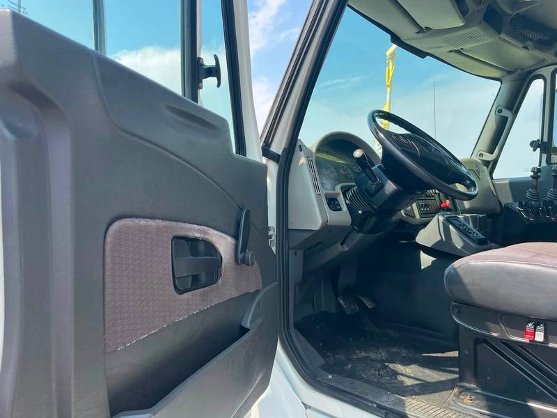 2014 IHC 2574 4 axle 12-14 yrd Dump Truck (CN 18)