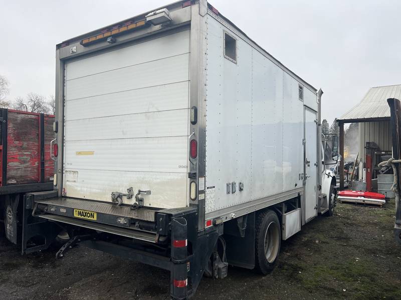 2009 Freightliner M2-106 Box Truck (CN 85)